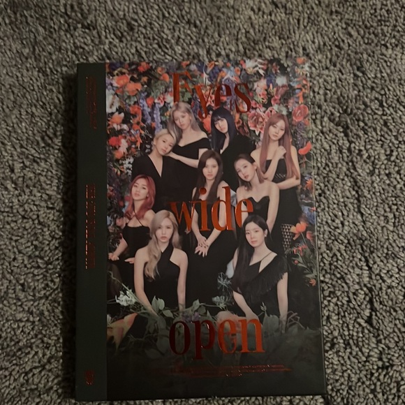 Twice Eyes Wide Open Album - Picture 1 of 3